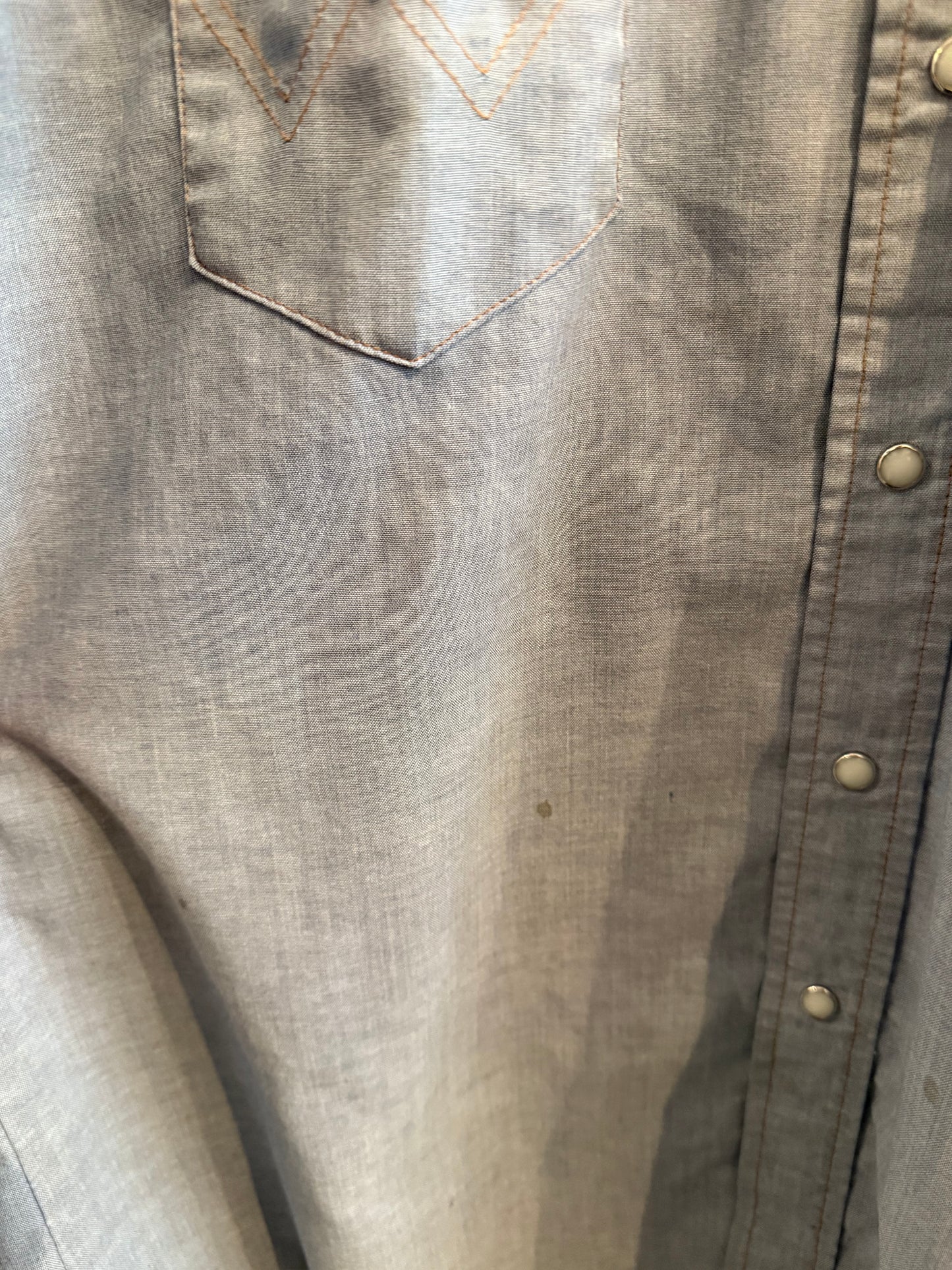 Vintage Wrangler Western Button Up Shirt Size XL