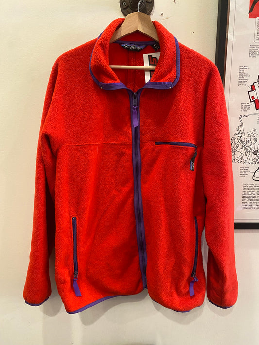 90’s Patagonia Fleece Zip up Jacket. Size XL.