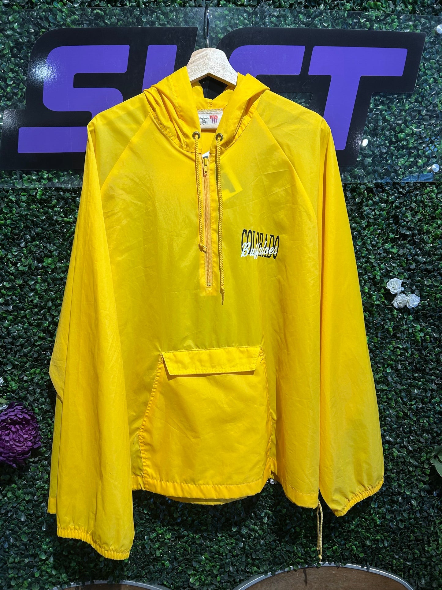 90s Colorado Buffaloes Half-Zip Windbreaker Jacket. Size XXL