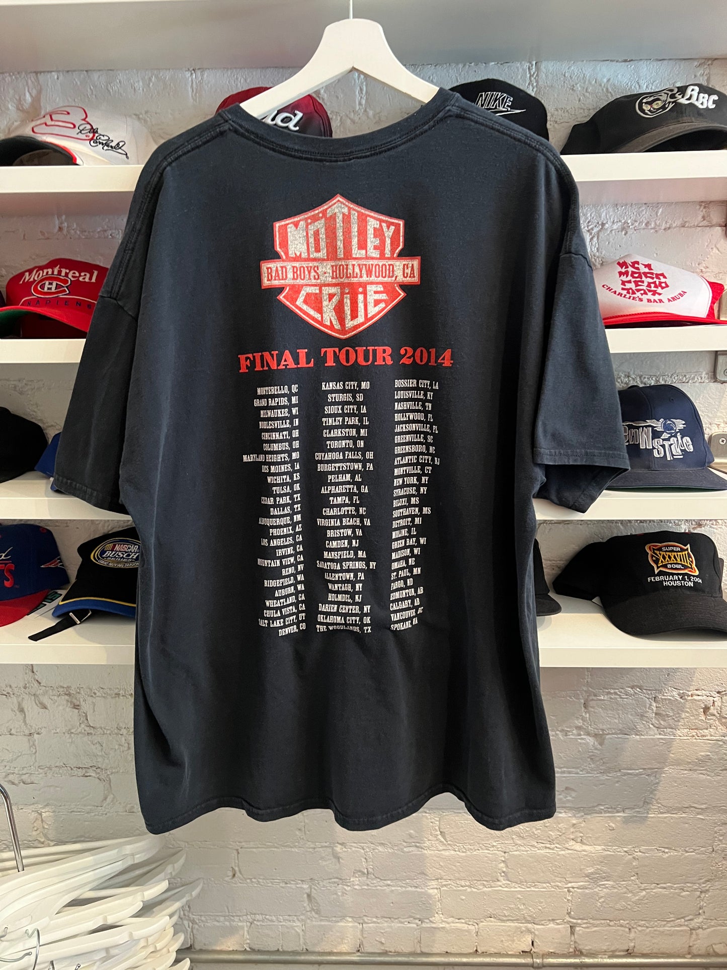 Motley Crue Final Tour T-shirt size 2XL
