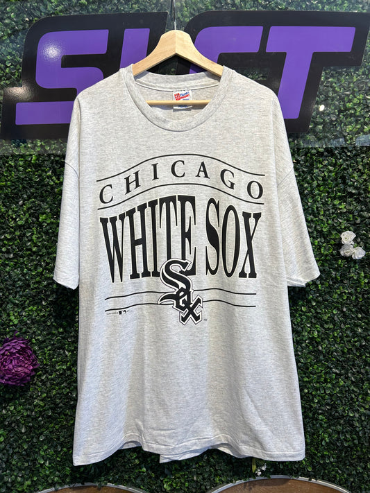 90s Chicago White Sox T-Shirt. Size XXL