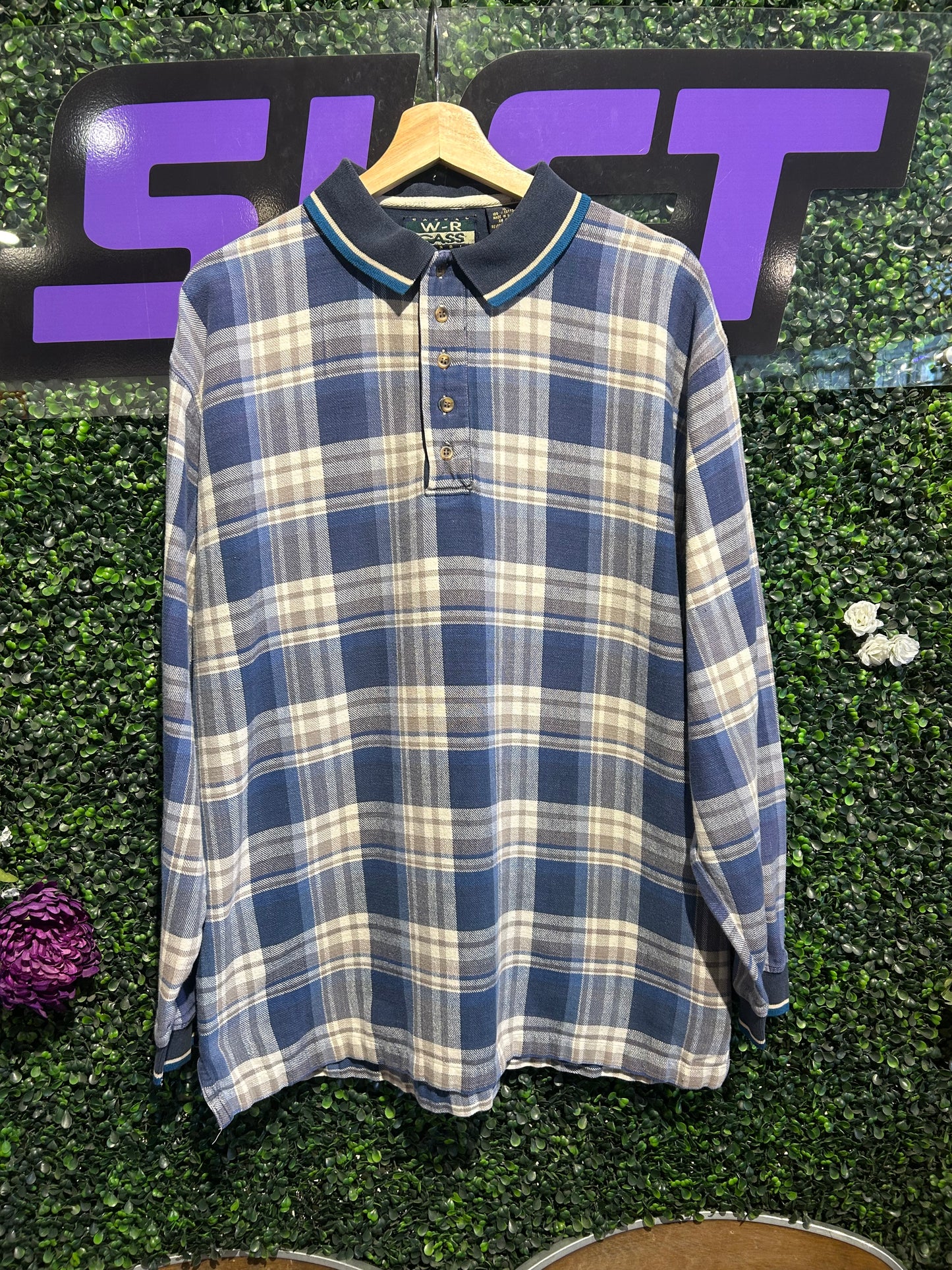 Vintage W-R Gass Plaid LS Polo Shirt. Size L/XL