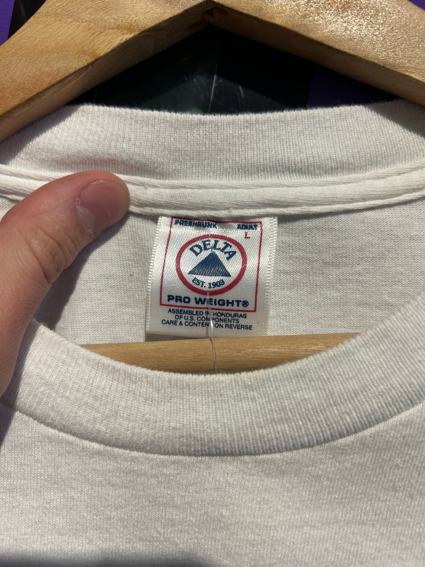 1999 Colorado Rockies Spring Training Cactus League T-Shirt. Size Large
