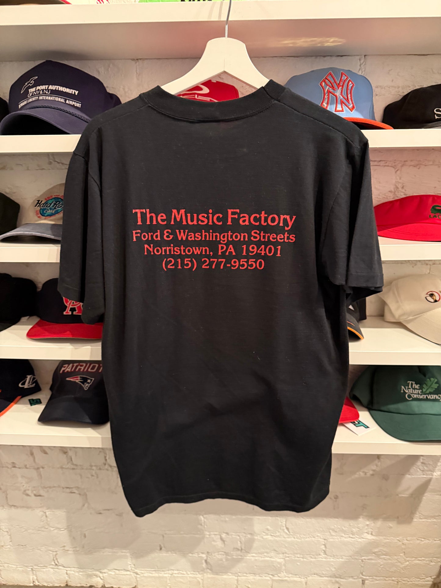 Vintage ‘The Music Factory’ T-Shirt Size Large