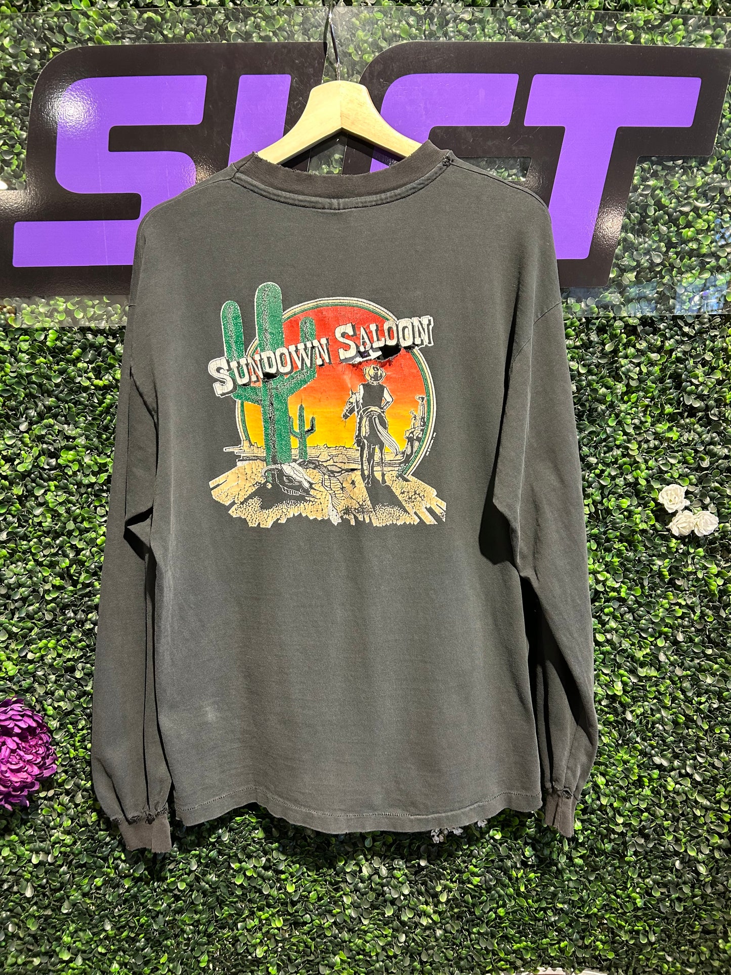 1992 Sundown Saloon ‘The Downer’ Boulder LS Shirt. Size Large