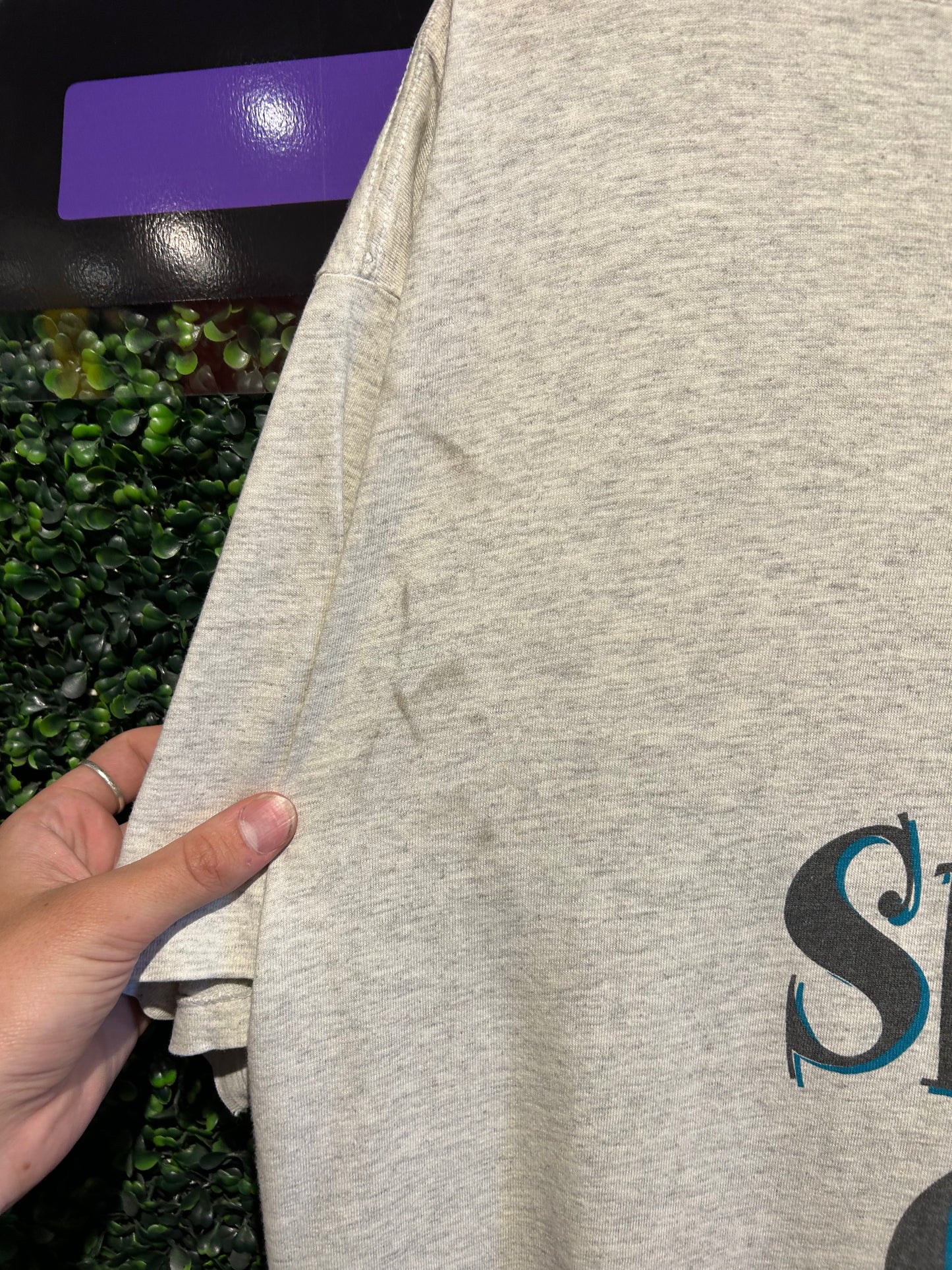 90s Mickey Mouse Sign of Good Character T-Shirt. Size XXL (OSFA)