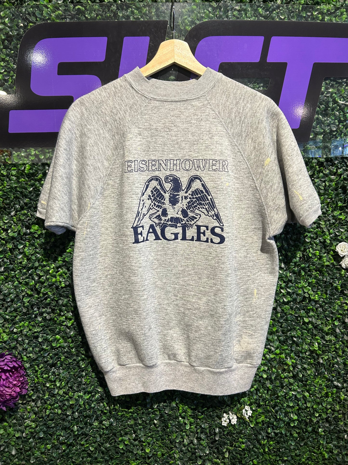 80w Eisenhower Eagles Short-Sleeve Crewneck. Size M/L