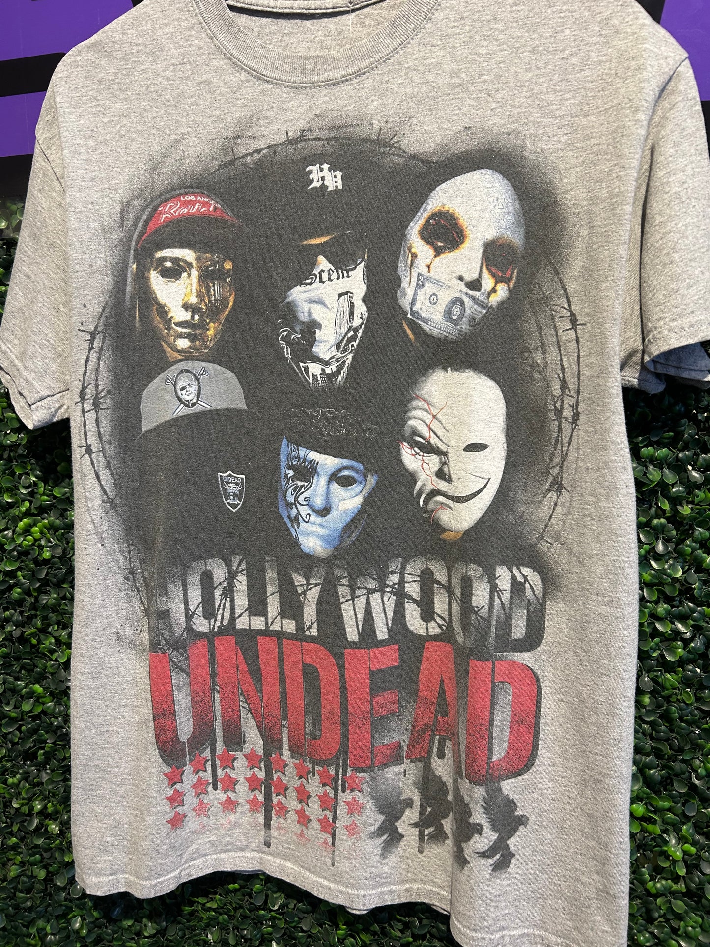 00s Hollywood Undead T-Shirt. Size S/M