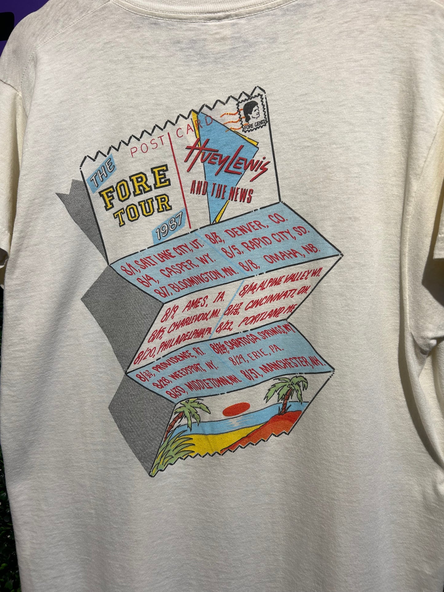 1987 Huey Lewis And The News Tour T-Shirt. Size Large