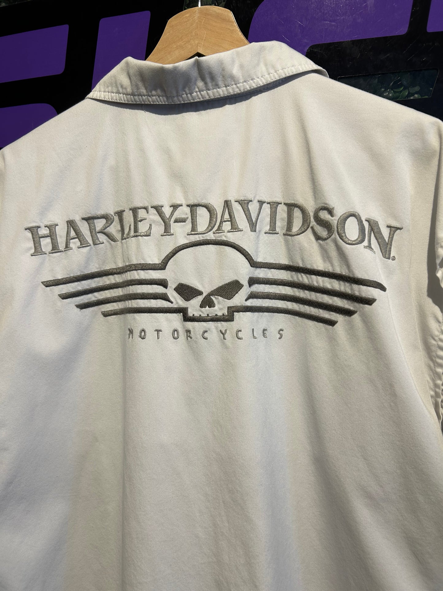 Vintage Harley Davidson Button-Up Shirt. Size XL