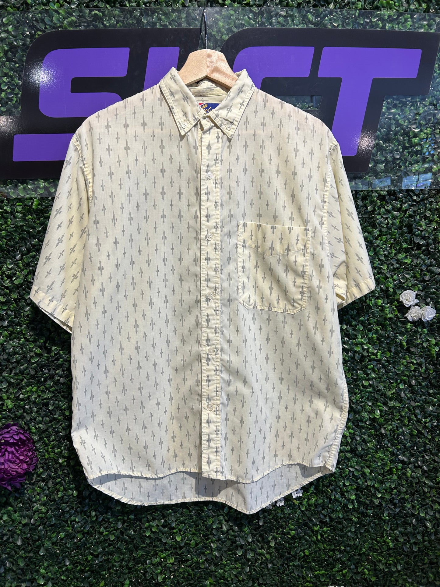 Vintage Angels Flight Button-Up Shirt. Size M/L