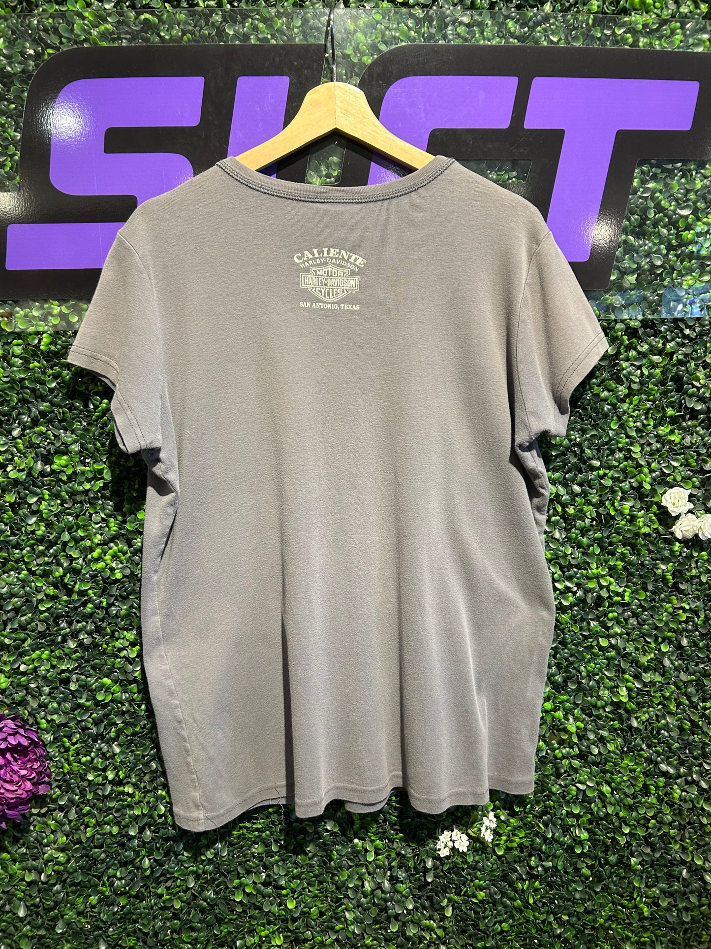 2007 Harley Davidson Femme T-Shirt. Size L/XL