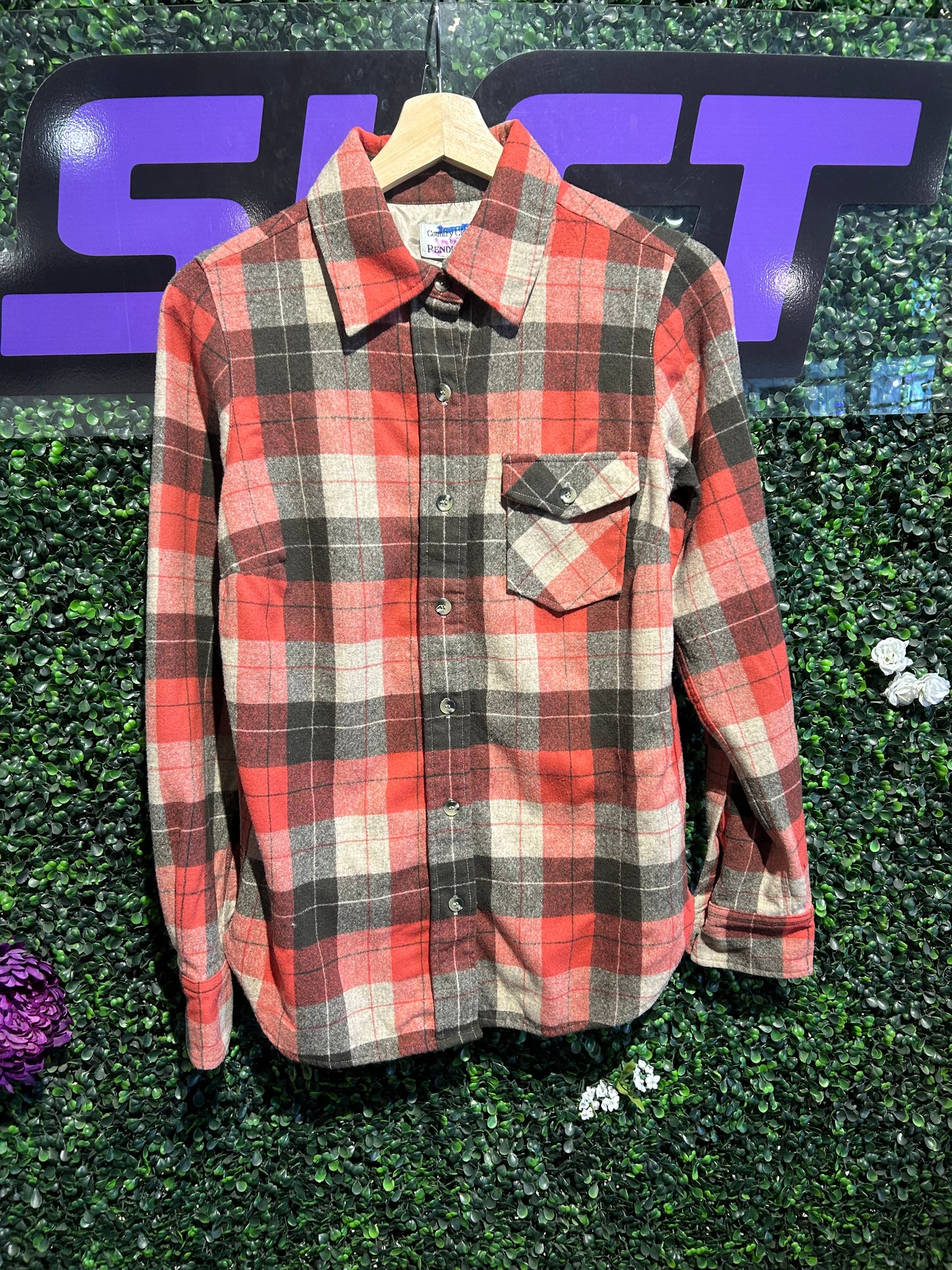 00s Pendleton Wool Button-Up Flannel Shirt. Size S/M