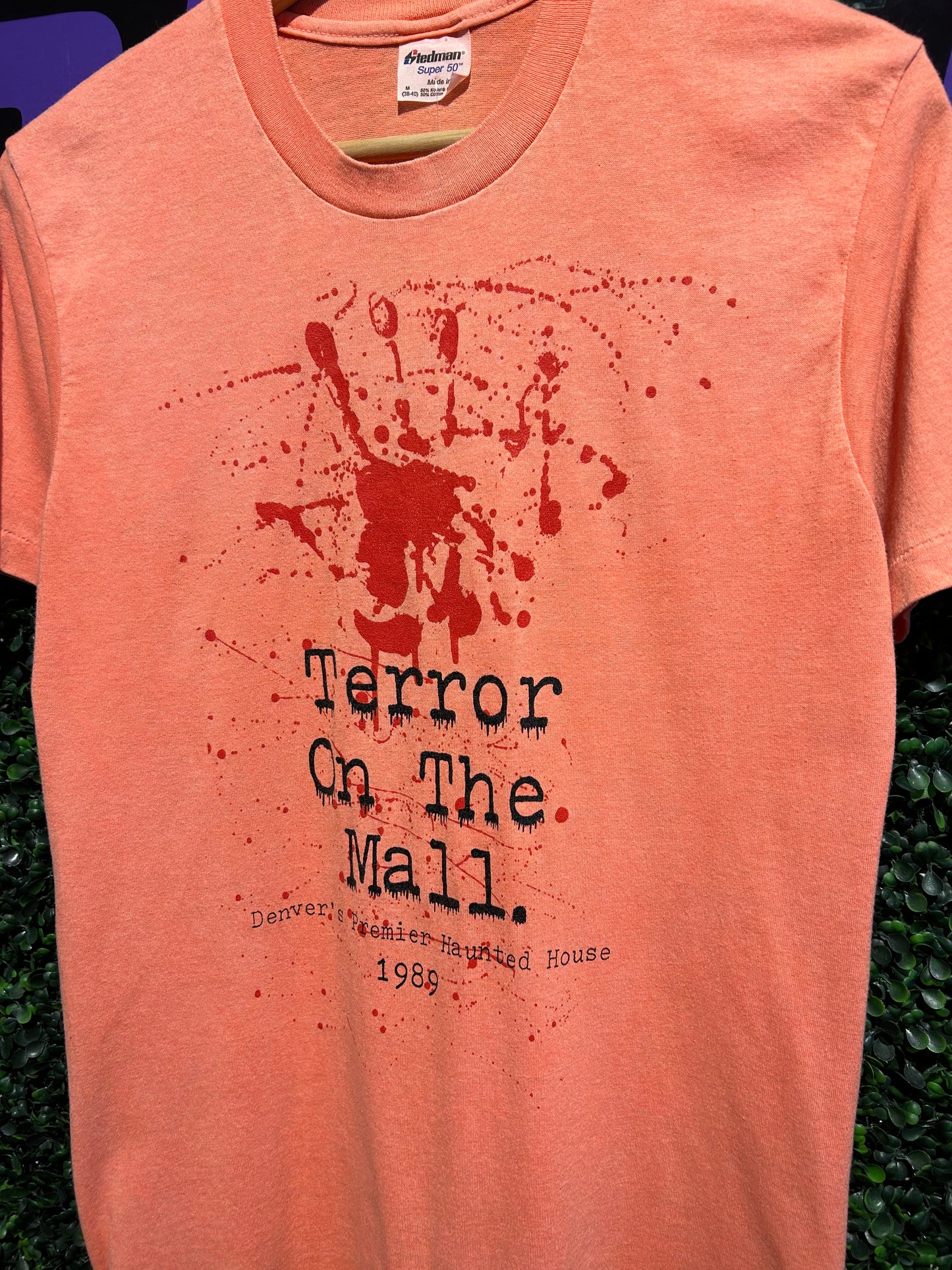 1989 Terror On The Mall Denver Haunted House T-Shirt. Size S/M