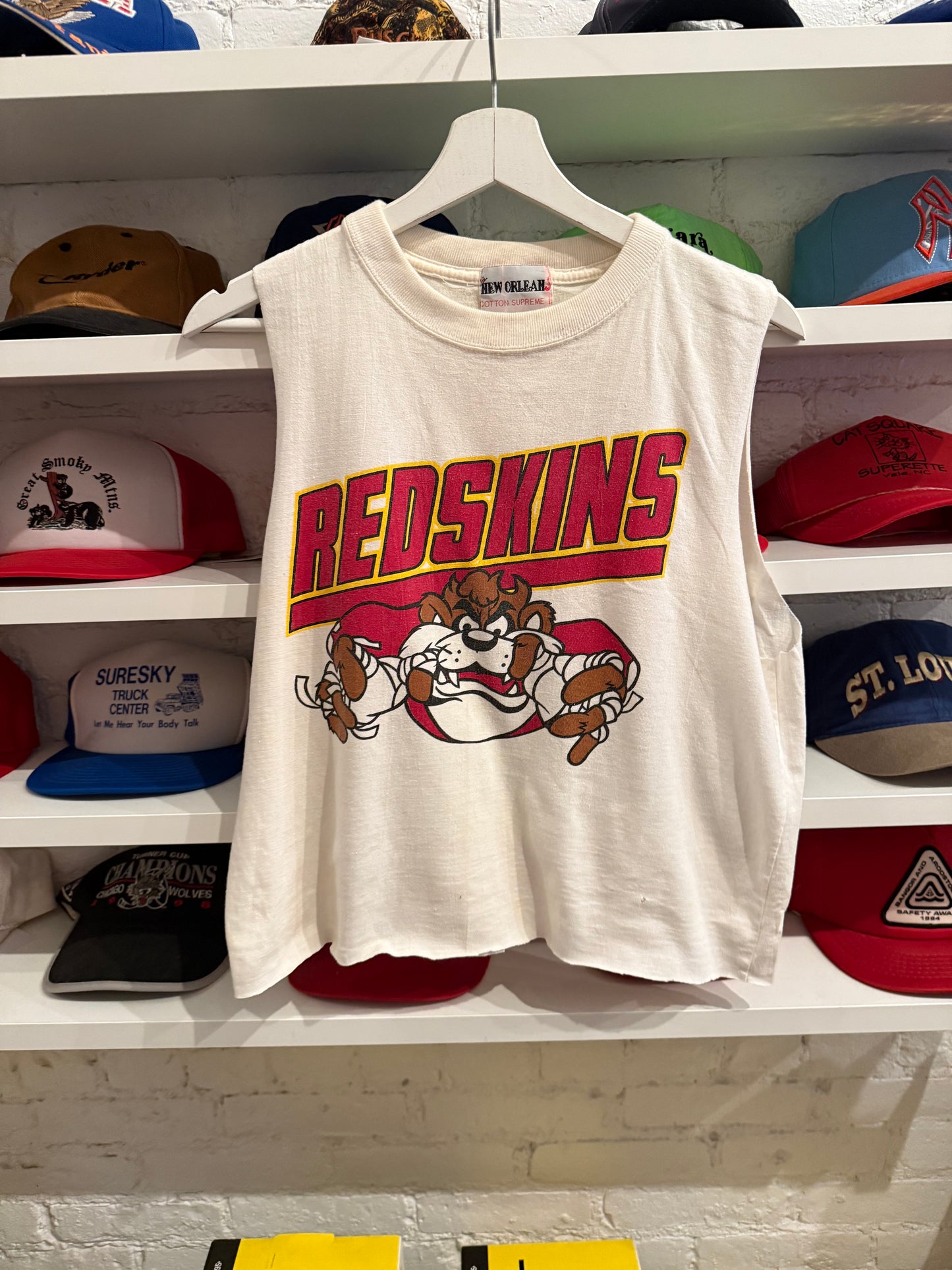 Chopped Vintage Washington Redskins Taz T-Shirt Size XS/Small