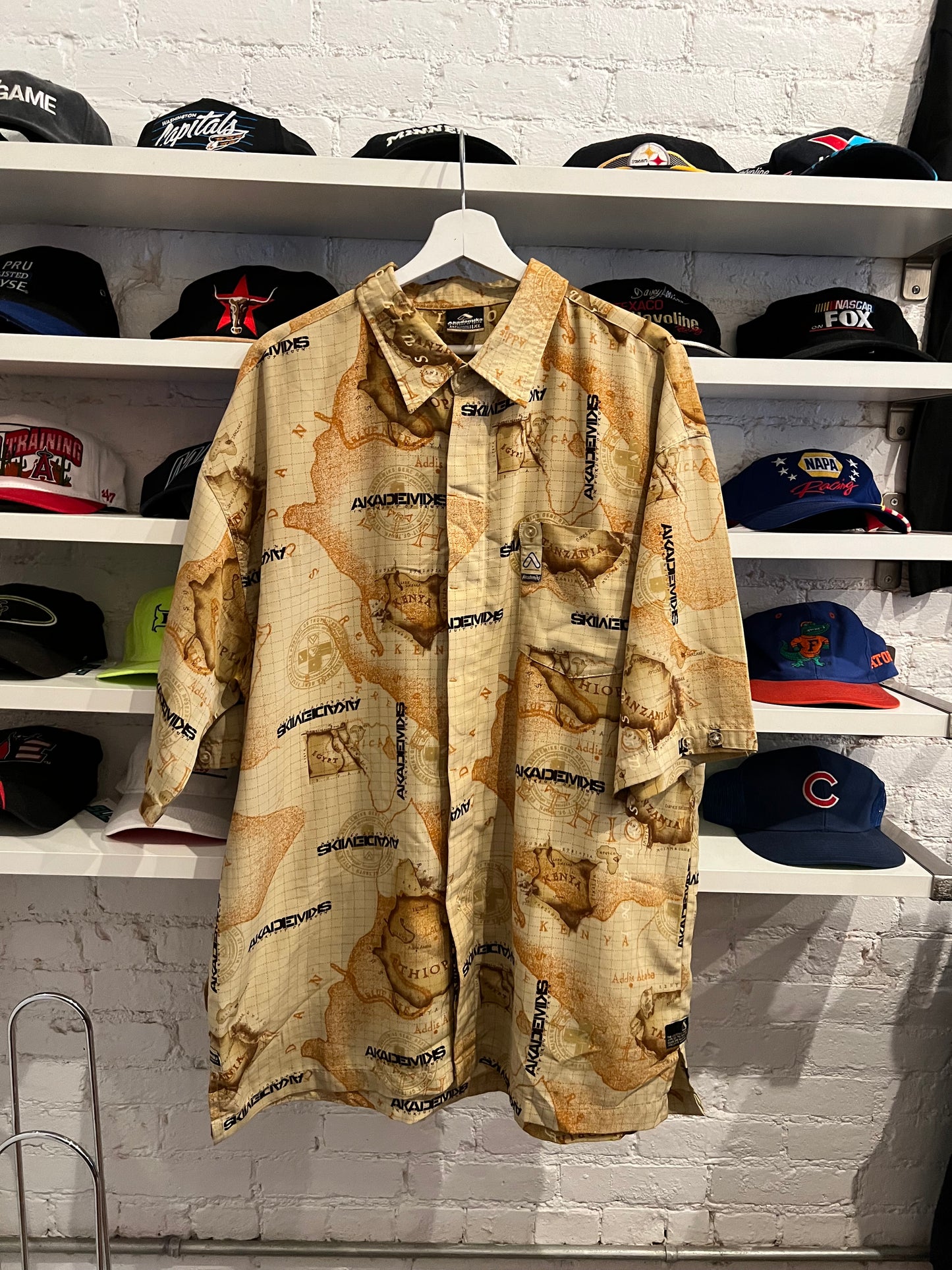 Y2K Akademiks Africa Button Up Tagged XL Fits 2XL