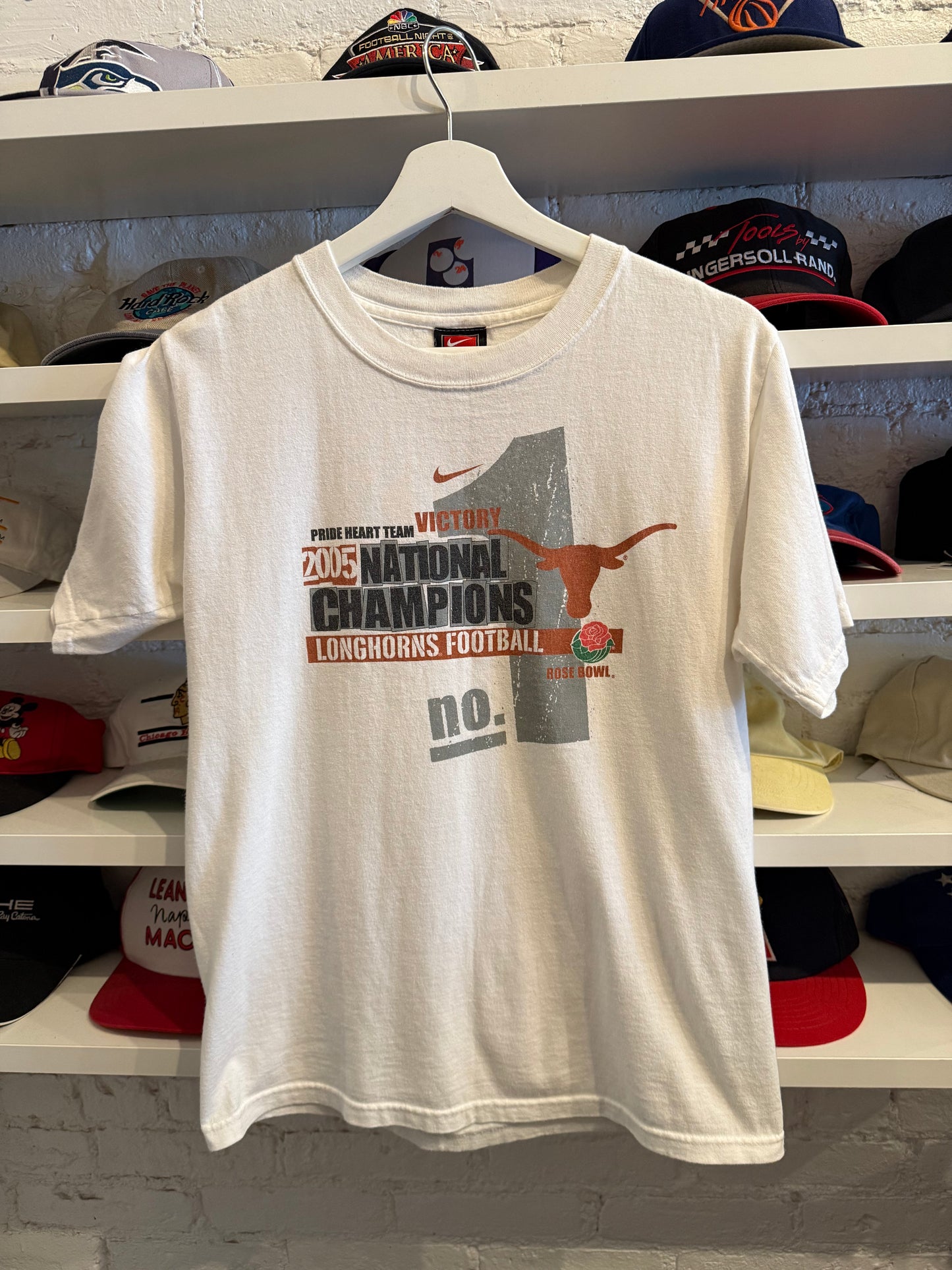 2005 Nike Texas Long Horns Rose Bowl T-Shirt Size Medium
