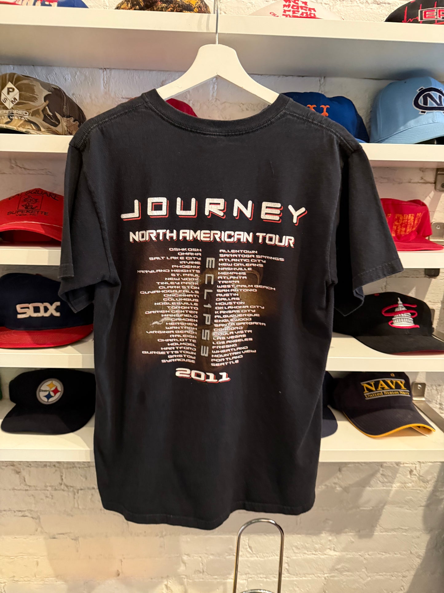 2011 Journey Eclipse Tour T-Shirt Size Medium