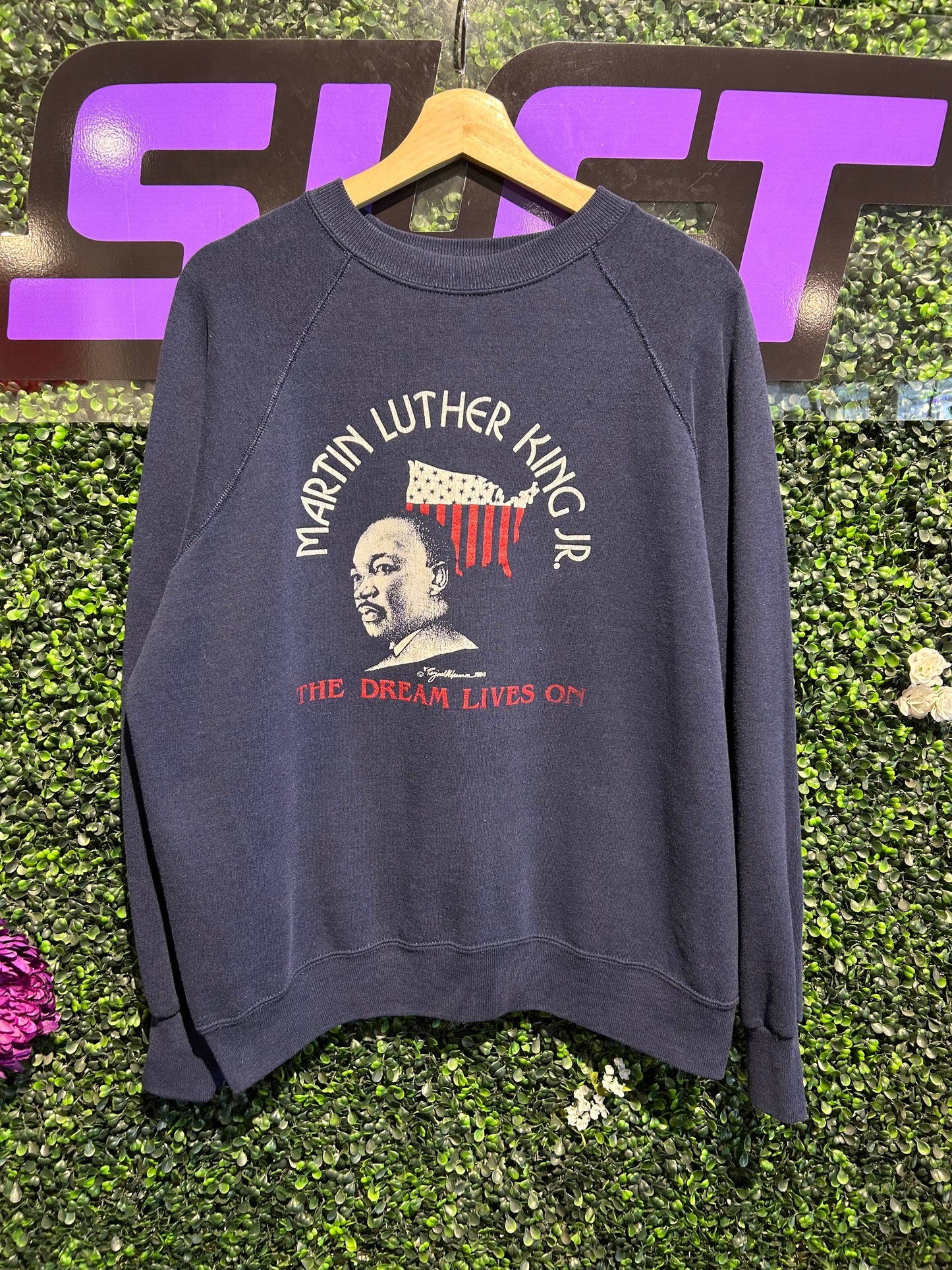 80s Martin Luther King Jr. The Dream Lives On Crewneck. Size M/L