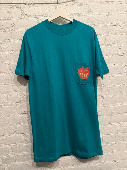 Vintage SLCT Stock Big Apple T-shirt Size Large