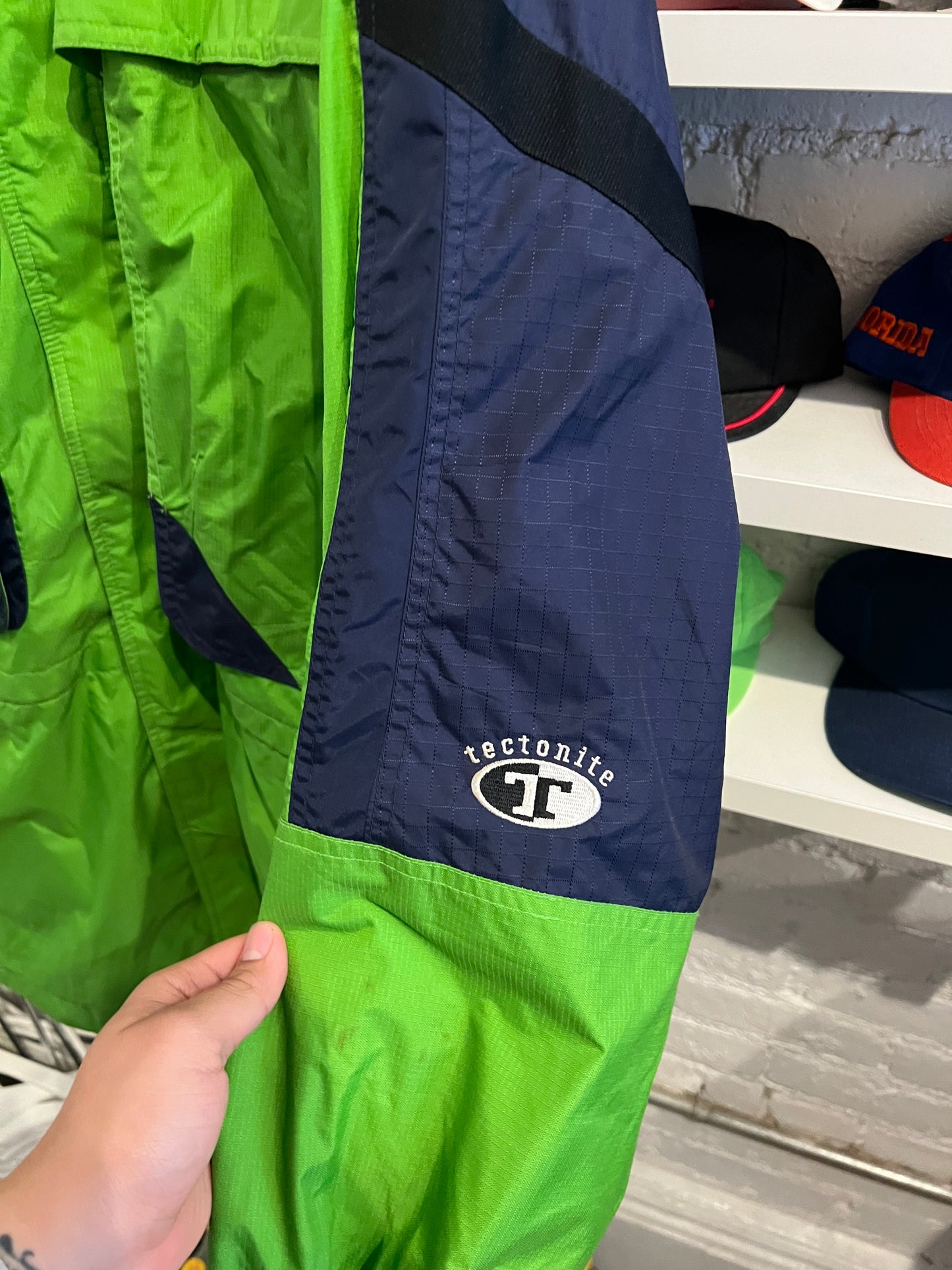 Columbia Tectonite Jacket Size XL