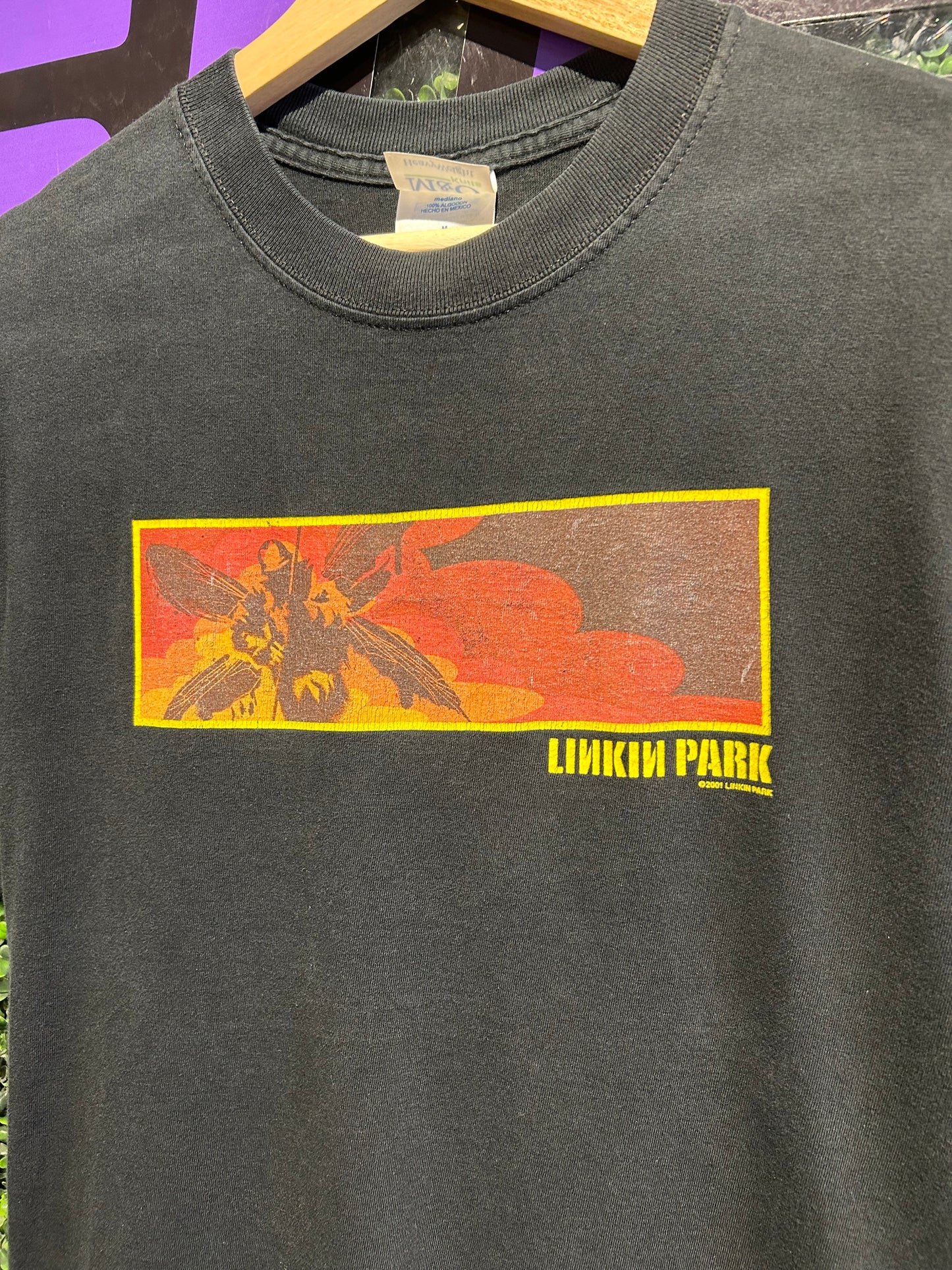 2001 Linkin Park T-Shirt. Size Mediun