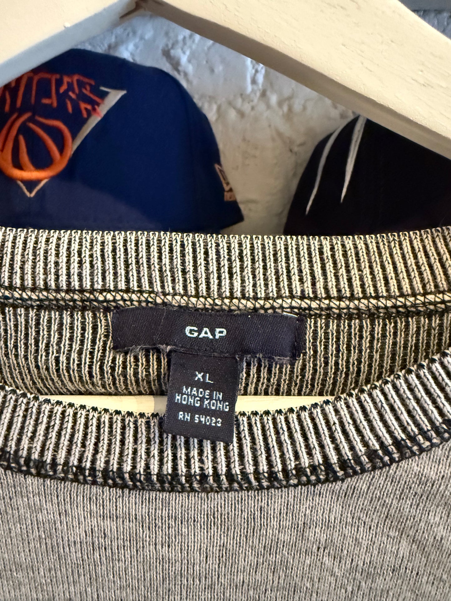 00’s Gap Knit Sweater Size L/XL