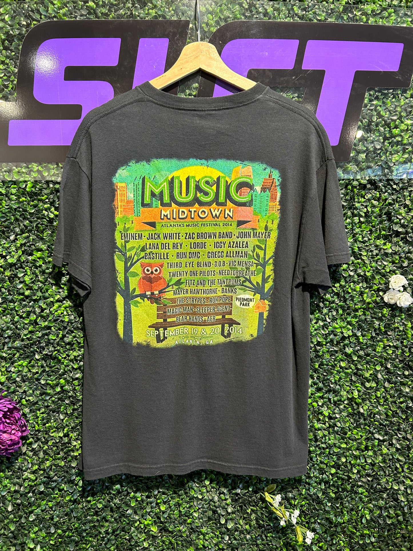 2014 Music Midtown Atlanta Music Festival T-Shirt. Size Large