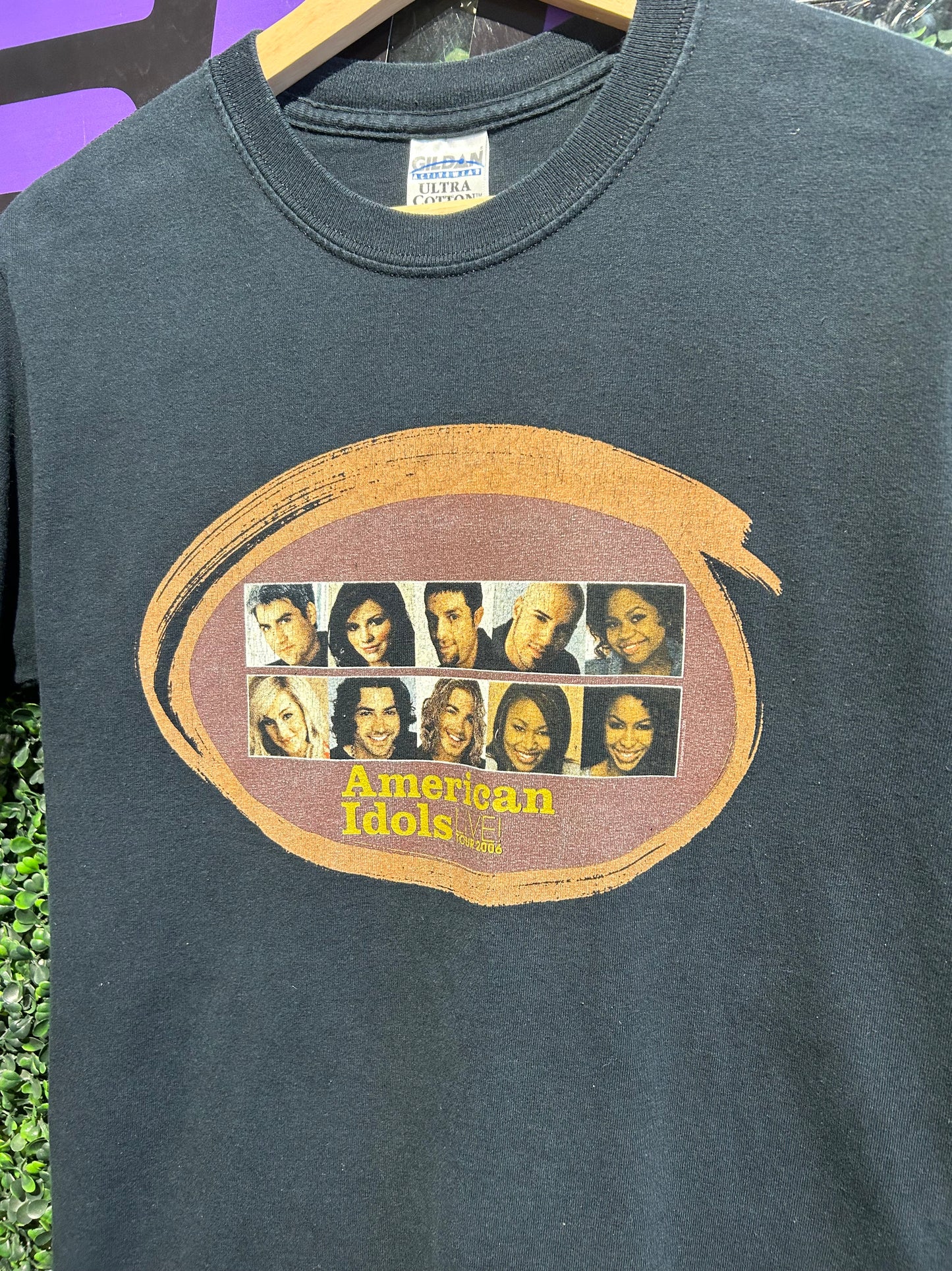 2006 American Idol Live Tour T-Shirt. Size Small