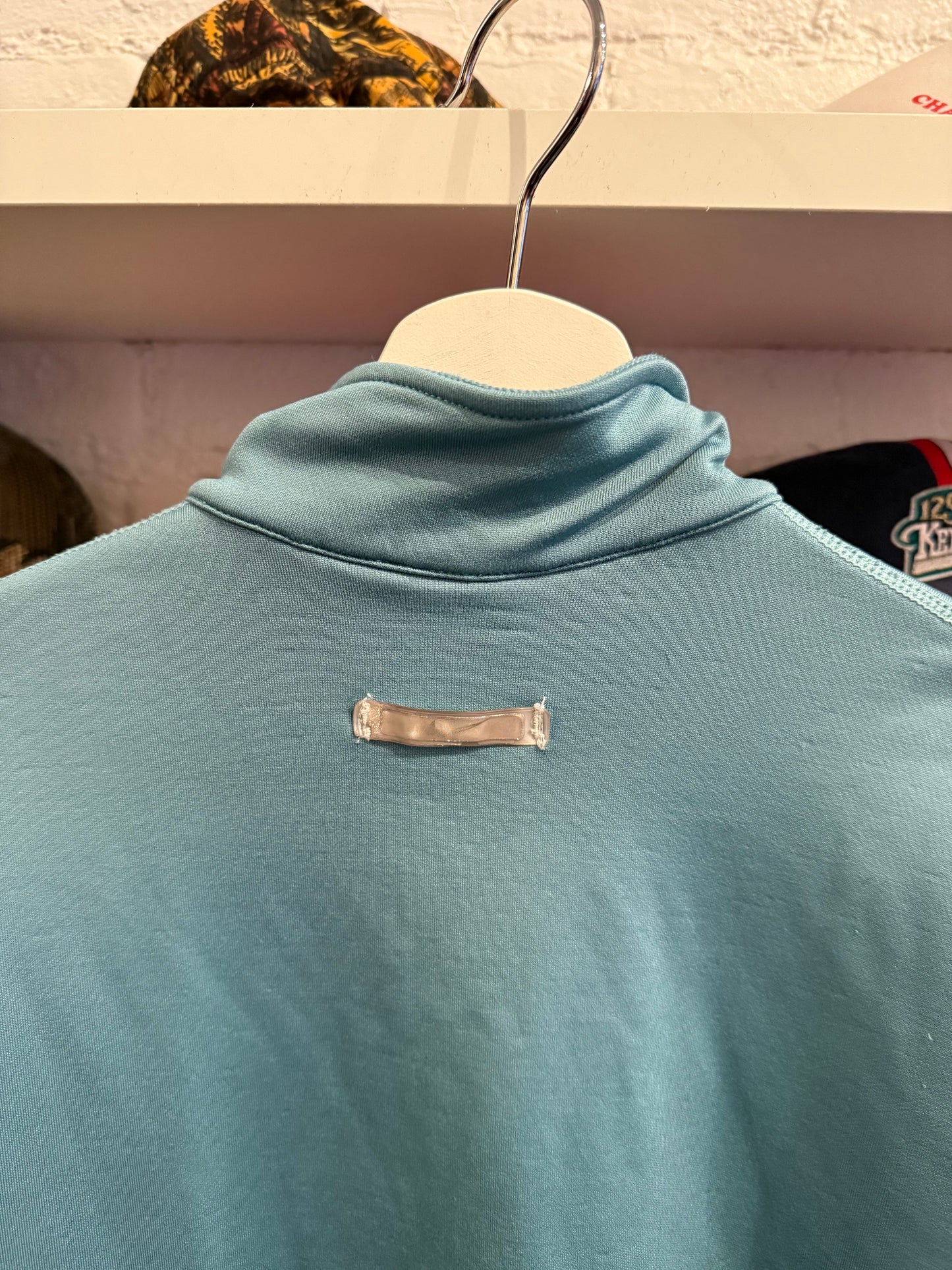 Nike 1/4 Zip Pullover Size Medium