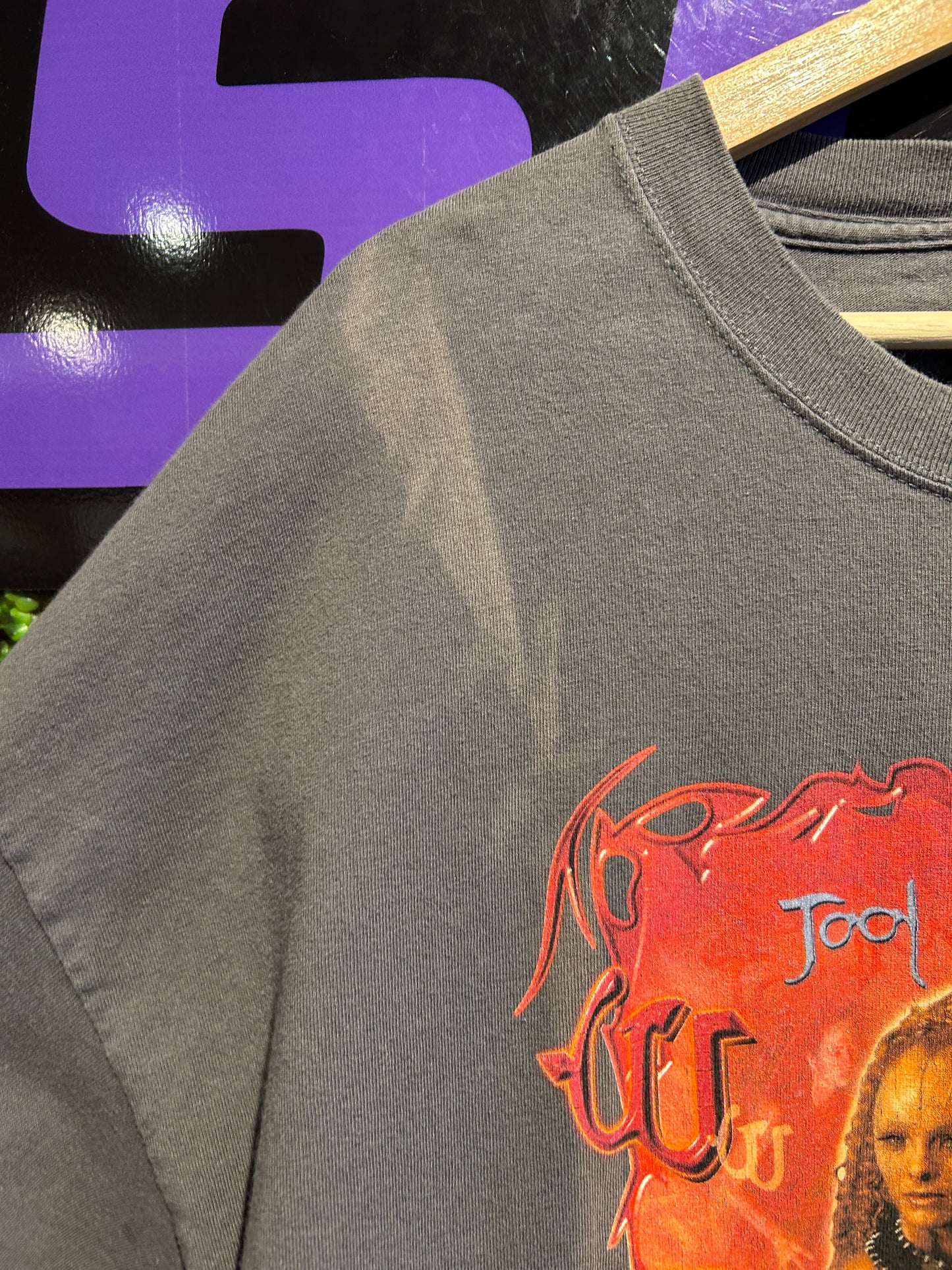 00s Women Of Farscape TV Promo T-Shirt. Size XXL
