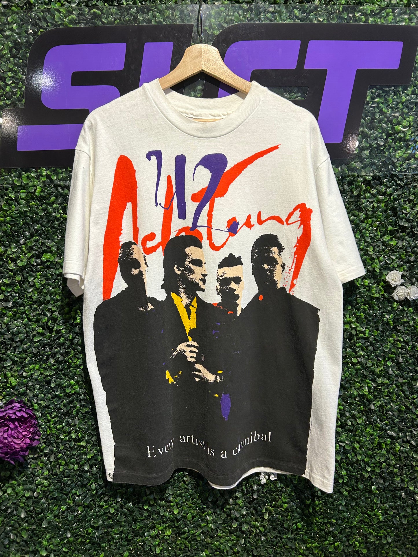 1992 U2 Achtung Baby Zoo TV Tour T-Shirt. Size Large
