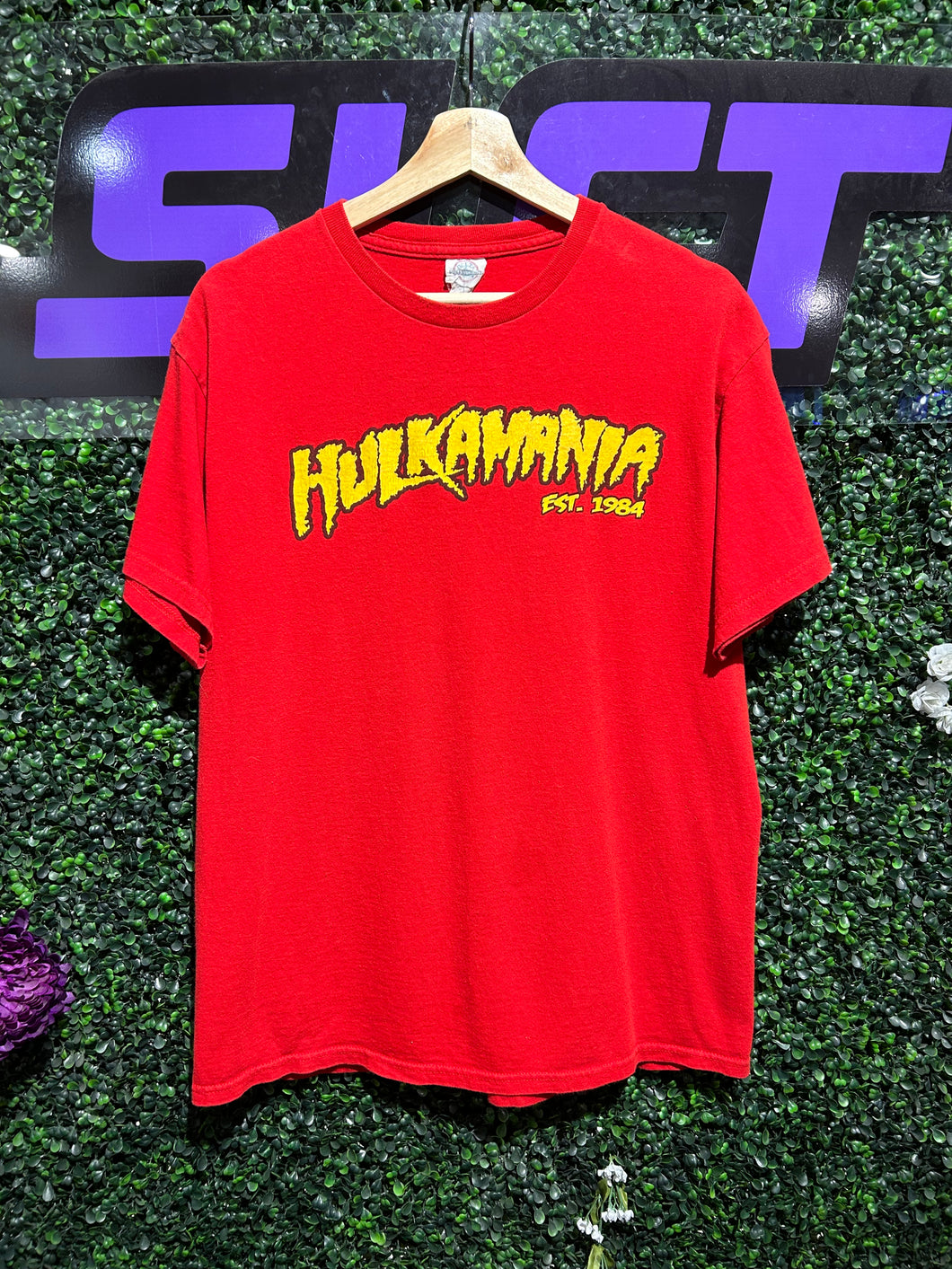 Vintage Hulkmania 30th Anniversary T-Shirt. Size M/L