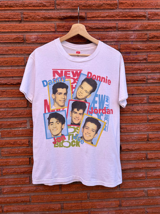 1989 New Kids On The Block Tour T-Shirt. Size M/L
