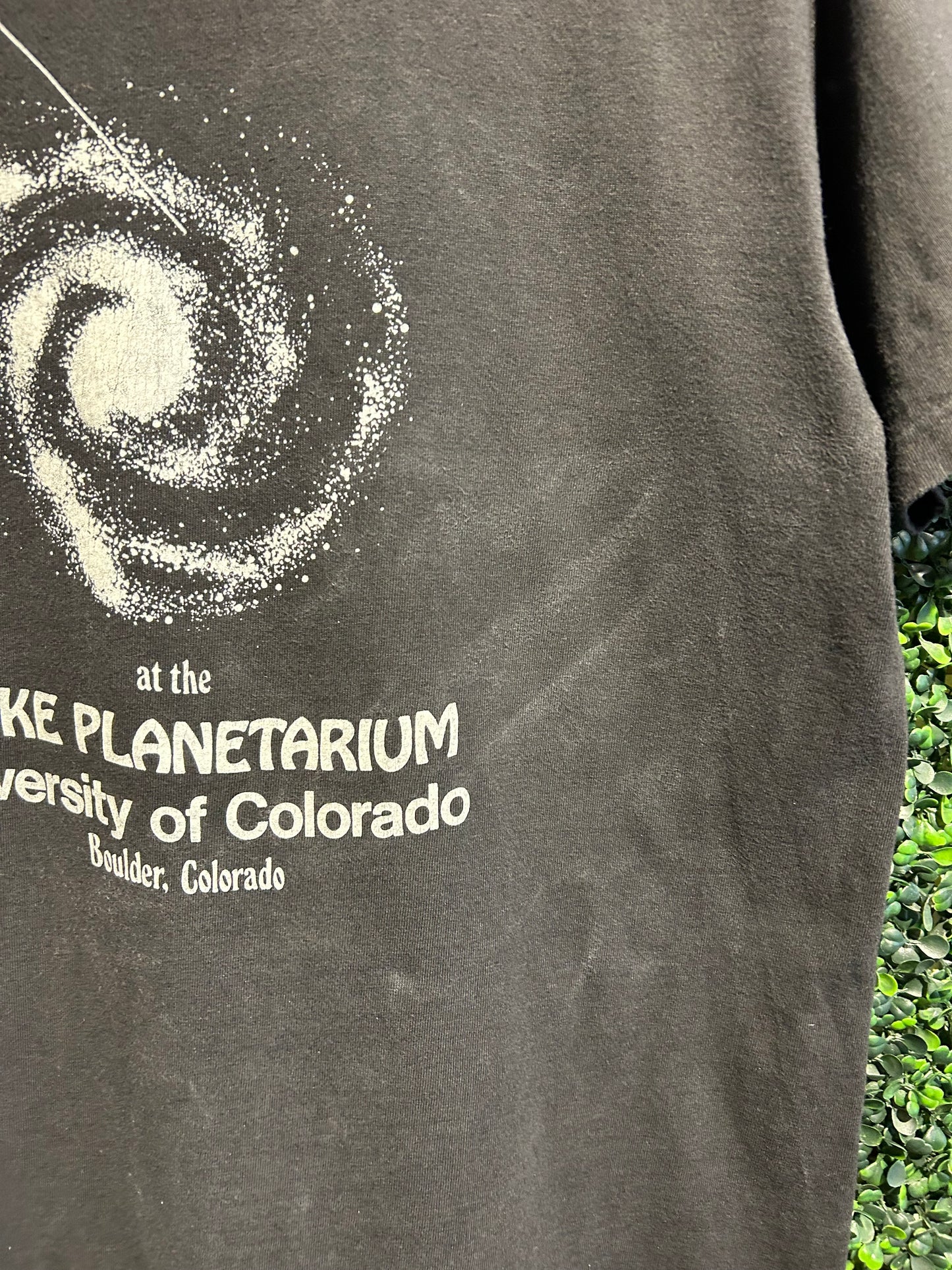 80s CU Boulder Fiske Planetarium T-Shirt. Size Large