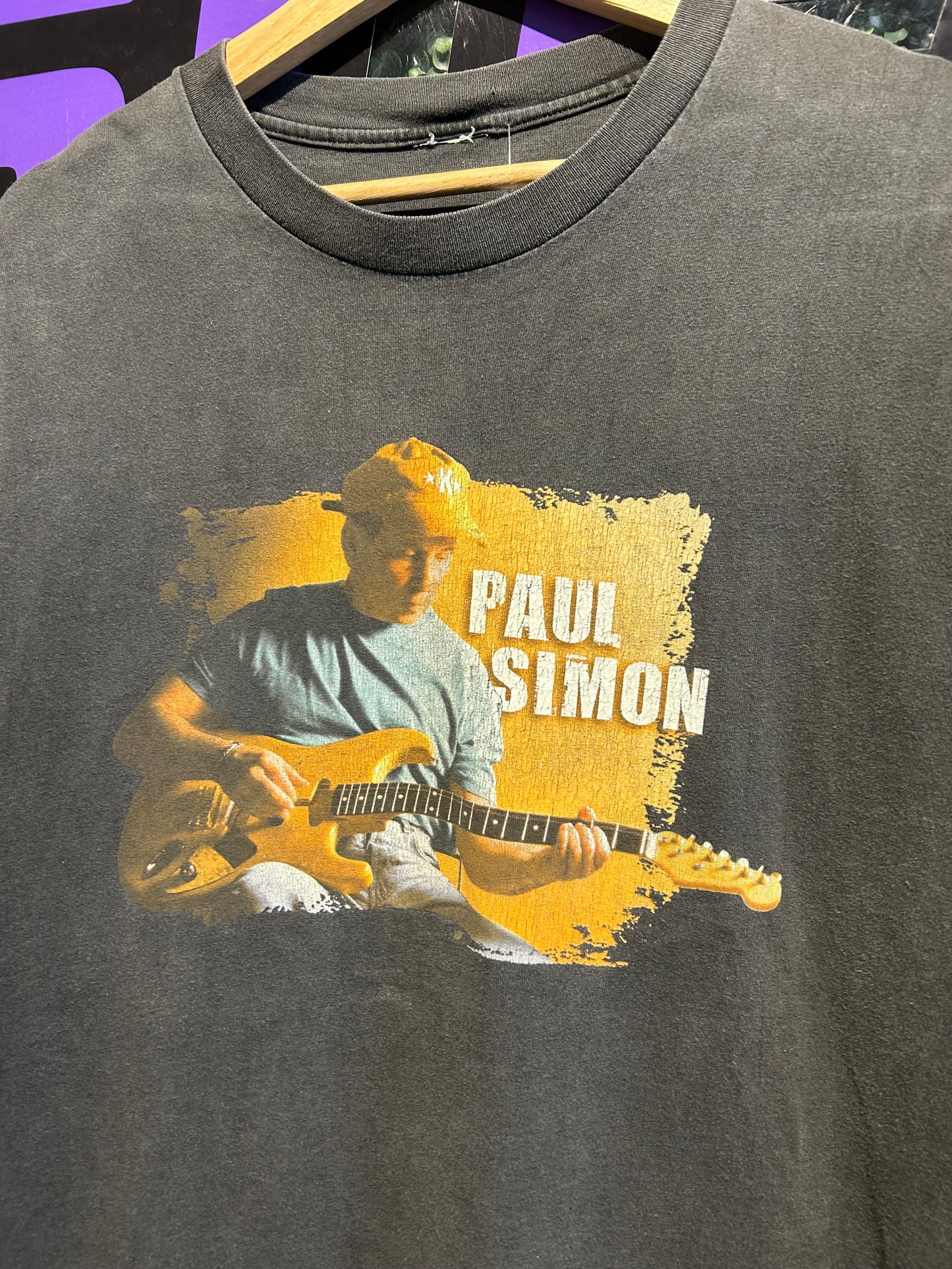 2001 Paul Simon Tour T-Shirt. Size XL