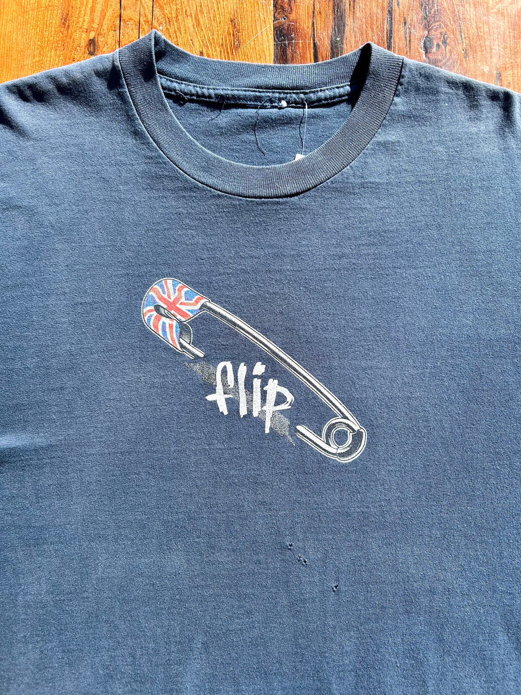 90s Flip Skateboards Paperclip T-Shirt. Size Large
