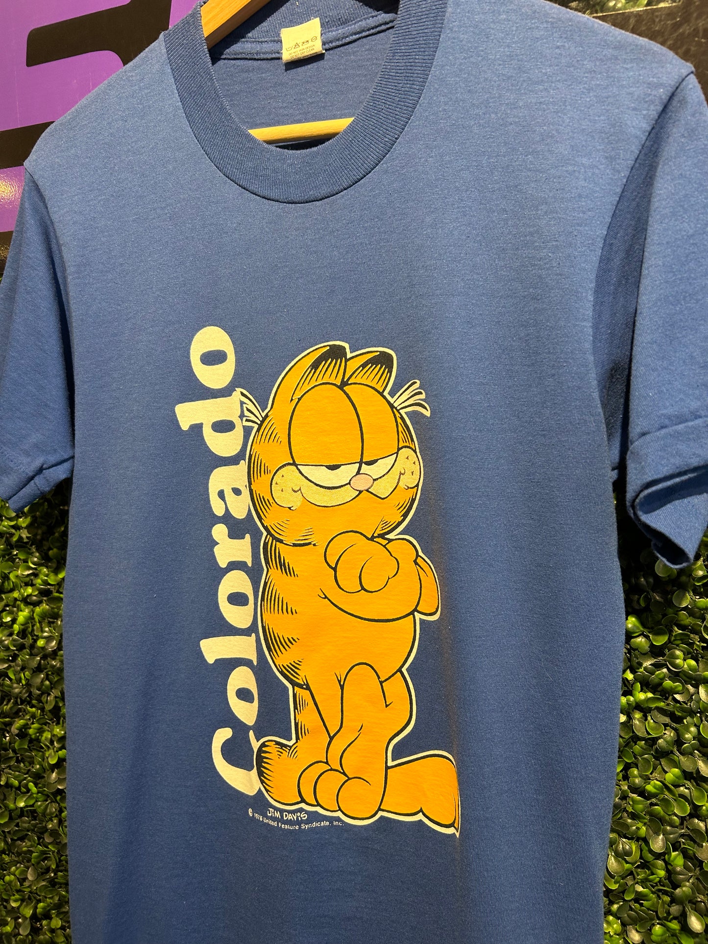 1978 Garfield Colorado T-Shirt. Size Medium